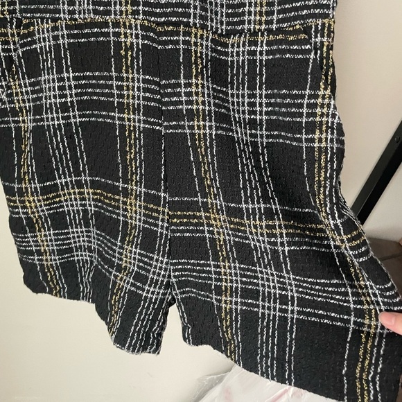 Slate & Willow Black and Metallic Romper Size Medium - Picture 6 of 11